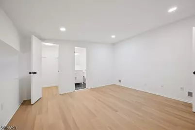 103 Park Ave #E201, Summit, NJ 07901 - Photo 15