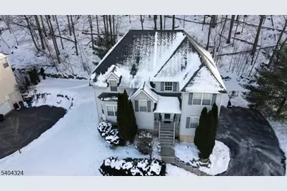 17 Bowers Dr, Allamuchy Township, NJ 07840 - Photo 3