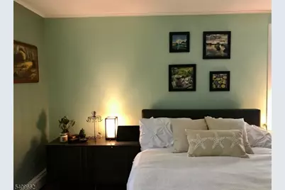 145 Prescott Ave, Hawthorne, NJ 07506 - Photo 17