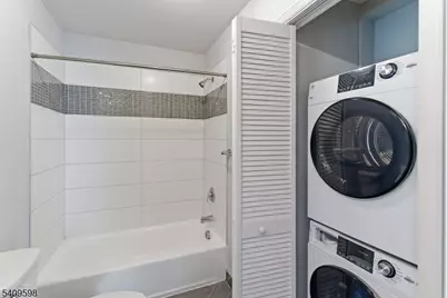 160 Lafayette St #105, Jersey City, NJ 07304 - Photo 7