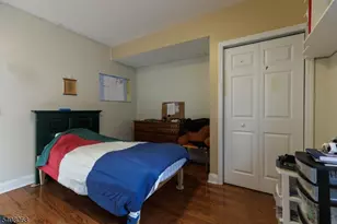 348 Cherry St, Elizabeth, NJ 07208 - Photo 17