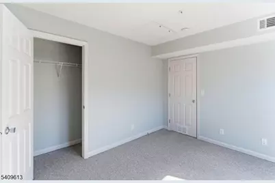 160 Lafayette St #401, Jersey City, NJ 07304 - Photo 7