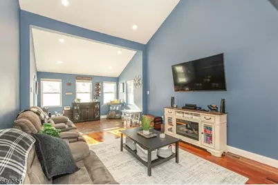 15 Sachem Rd, Jefferson Township, NJ 07849 - Photo 9