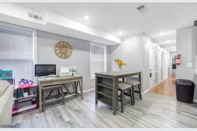 510 S 17th St, Newark, NJ 07103 - Photo 17