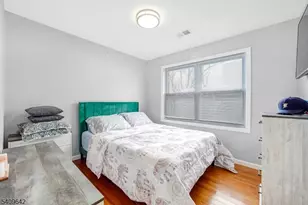 510 S 17th St, Newark, NJ 07103 - Photo 33