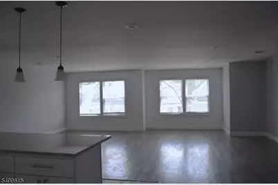 171 N 17th St, East Orange, NJ 07017 - Photo 7