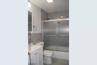 171 N 17th St, East Orange, NJ 07017 - Photo 9