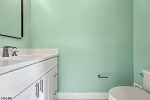 30 Woodland Ave, Summit, NJ 07901 - Photo 5