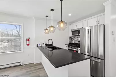 17 Holsman St, Paterson, NJ 07522 - Photo 11