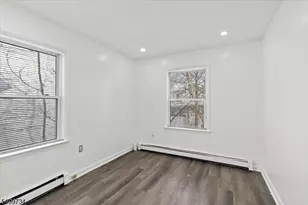 17 Holsman St, Paterson, NJ 07522 - Photo 7