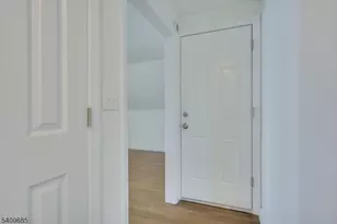 432 Rosetta Pl, Union Township, NJ 07083 - Photo 5