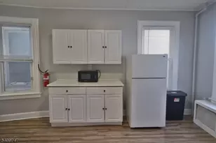 241 N 8th St, Prospect Park, NJ 07508 - Photo 7