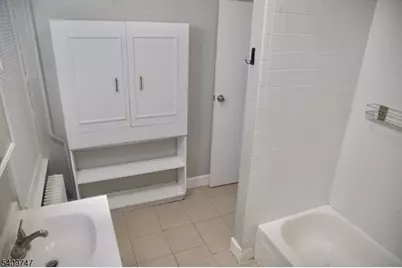 241 N 8th St, Prospect Park, NJ 07508 - Photo 11