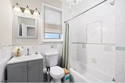 33-35 Mapes Ave #2, Newark, NJ 07112 - Photo 25