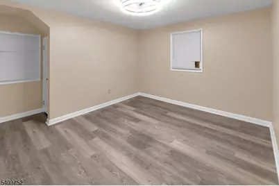 2604 Parkway Avenue, Linden, NJ 07036 - Photo 9