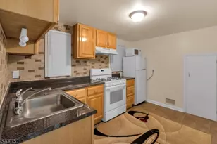 2604 Parkway Ave, Linden, NJ 07036 - Photo 5