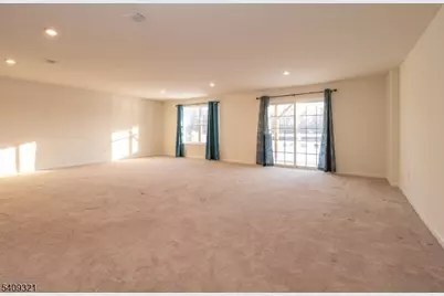 601 Charleston Dr, Monroe Township, NJ 08831 - Photo 31