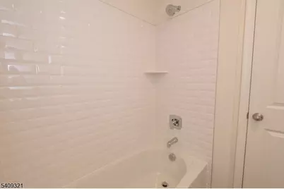 601 Charleston Dr, Monroe Township, NJ 08831 - Photo 41