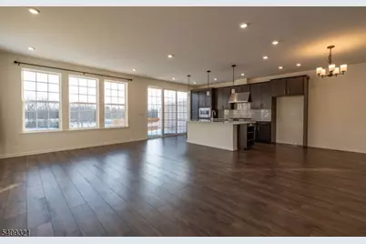 601 Charleston Dr, Monroe Township, NJ 08831 - Photo 3