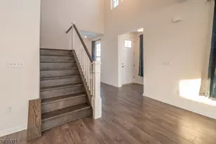 601 Charleston Dr, Monroe Township, NJ 08831 - Photo 15