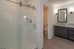 601 Charleston Dr, Monroe Township, NJ 08831 - Photo 23