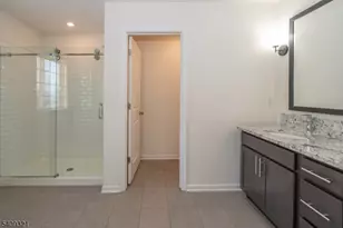 601 Charleston Dr, Monroe Township, NJ 08831 - Photo 19