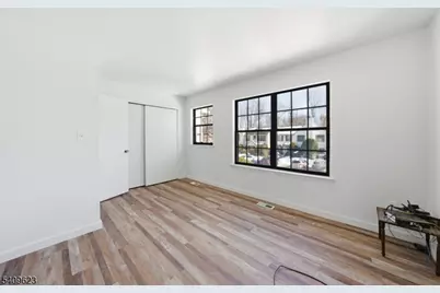 303 Maplecrest Rd, Edison Twp., NJ 08820 - Photo 21