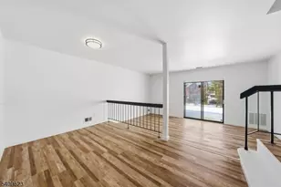 303 Maplecrest Rd, Edison Twp., NJ 08820 - Photo 13