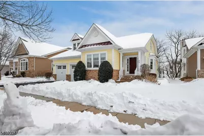 64 Bedford Dr, Montgomery Township, NJ 08558 - Photo 3