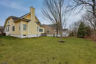 64 Bedford Dr, Montgomery Township, NJ 08558 - Photo 33