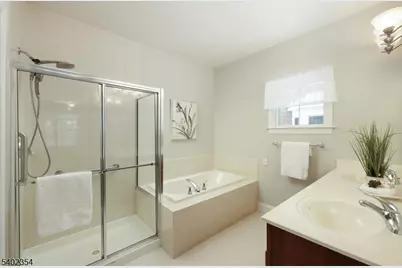 64 Bedford Dr, Montgomery Township, NJ 08558 - Photo 19