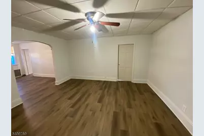 310 Center St, Elizabeth, NJ 07202 - Photo 3