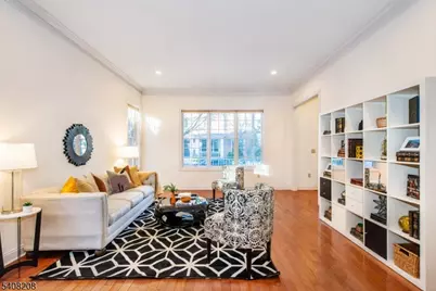 3 Christopher Ct, Montclair, NJ 07042 - Photo 9