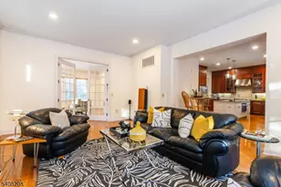 3 Christopher Ct, Montclair, NJ 07042 - Photo 13