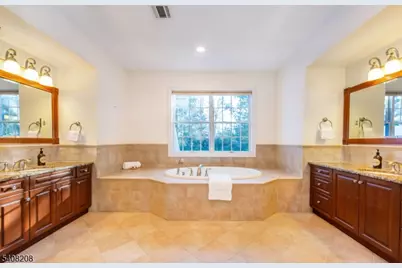 3 Christopher Ct, Montclair, NJ 07042 - Photo 27