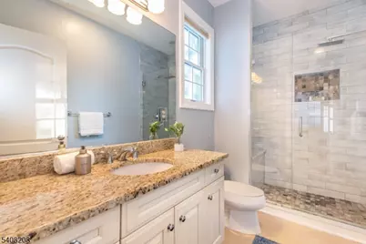 3 Christopher Ct, Montclair, NJ 07042 - Photo 33