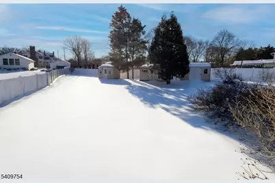 10 Liberty Ln, Franklin Township, NJ 08873 - Photo 27