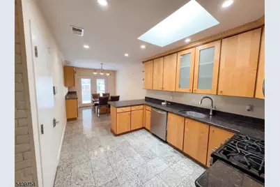 10 Liberty Ln, Franklin Township, NJ 08873 - Photo 11