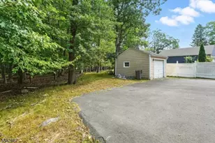 204 W Northfield Rd, Livingston, NJ 07039 - Photo 29