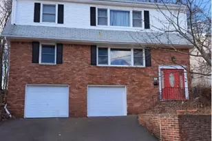 81 Lakeshore Dr, Prospect Park, NJ 07508 - Photo 1