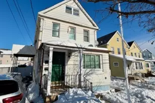 117 Court Ave, Lyndhurst Township, NJ 07071 - Photo 1