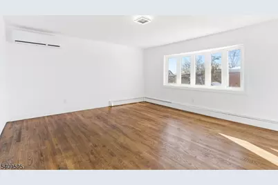 263 E 25th St, Paterson, NJ 07514 - Photo 19