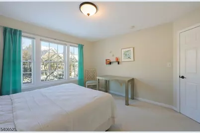 18 Birchwood Ln, North Haledon, NJ 07508 - Photo 17