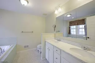 18 Birchwood Ln, North Haledon, NJ 07508 - Photo 19