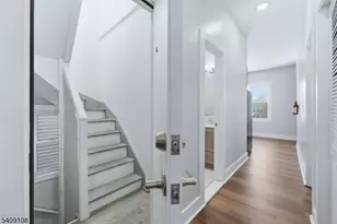 913 S 18th, Newark, NJ 07108 - Photo 15