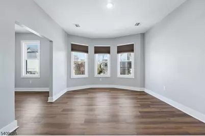 913 S 18th #2, Newark, NJ 07108 - Photo 9