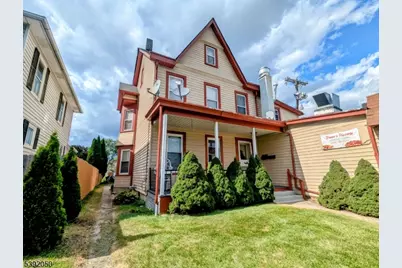 597 Belvidere Rd #2, Lopatcong Township, NJ 08865 - Photo 1