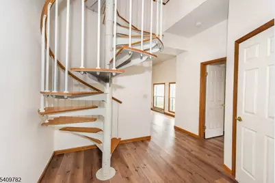 21 Springfield Ave #10, Cranford Township, NJ 07016 - Photo 9