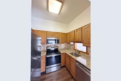21 Springfield Ave #10, Cranford Township, NJ 07016 - Photo 7