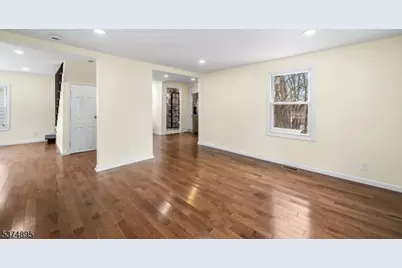 20 Ella St, Bloomingdale, NJ 07403 - Photo 5